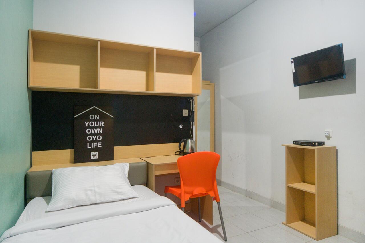 Oyo Life 3204 Beverly Park Bandung Exterior photo