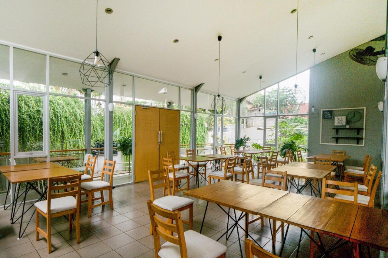 Oyo Life 3204 Beverly Park Bandung Exterior photo